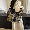 Korean Version of Fashion Commuter Underarm Bag Women's 2025 New Flower Tote Bag Large-capacity Cloth Bag Shoulder Bag