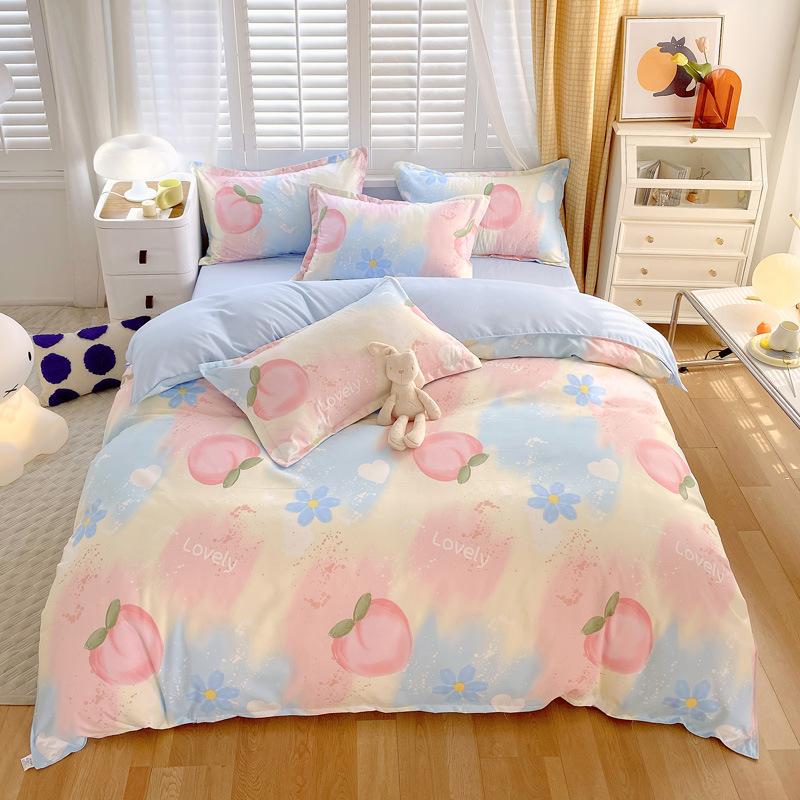 Небольшой свежий утолщенный комплект из четырех предметов из хлопка с принтом, состоящий из трех предметов, простыня и пододеяльник