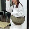 Women's Plaid Crossbody Messenger Bag Nylon Shoulder Bags Large Capacity Travel Half Moon Belt Bag Ladies Hobos Bag CLE