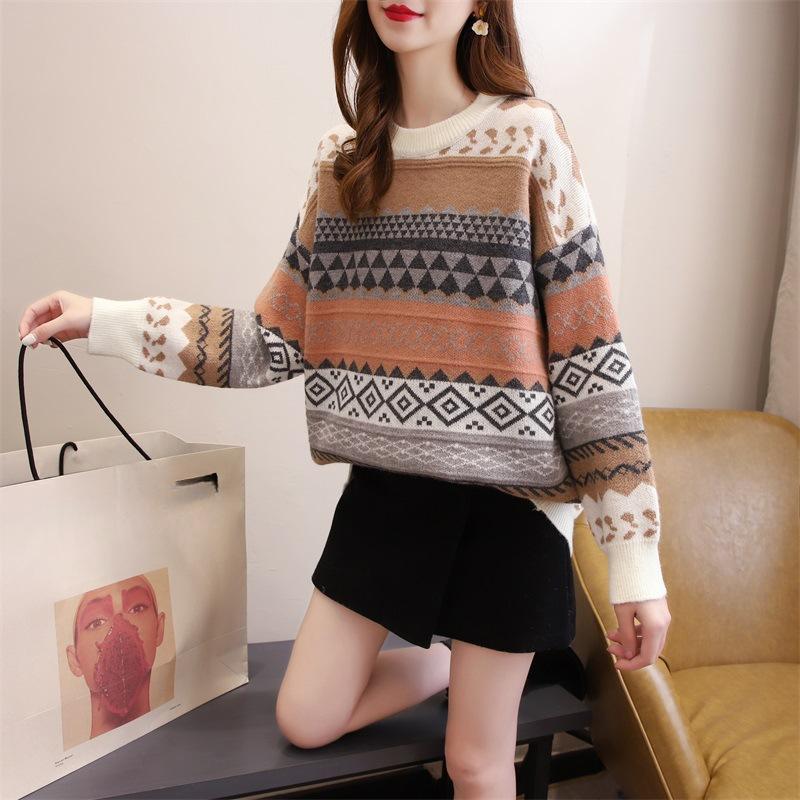Autumn and Winter Loose Retro Sweater Round Neck Women's Pullover Outer Knitted Sweater
