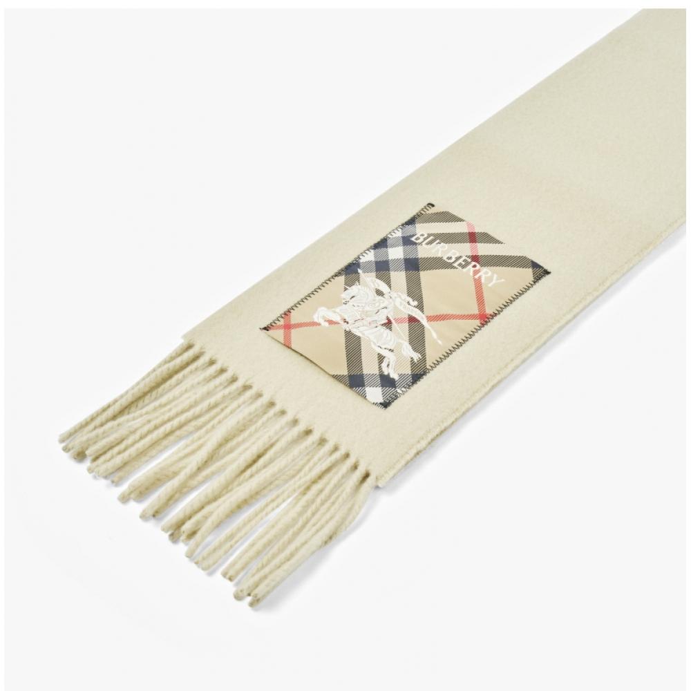 Burberry 8103995 A4186 Проверьте этикетку Шерстяной шарф