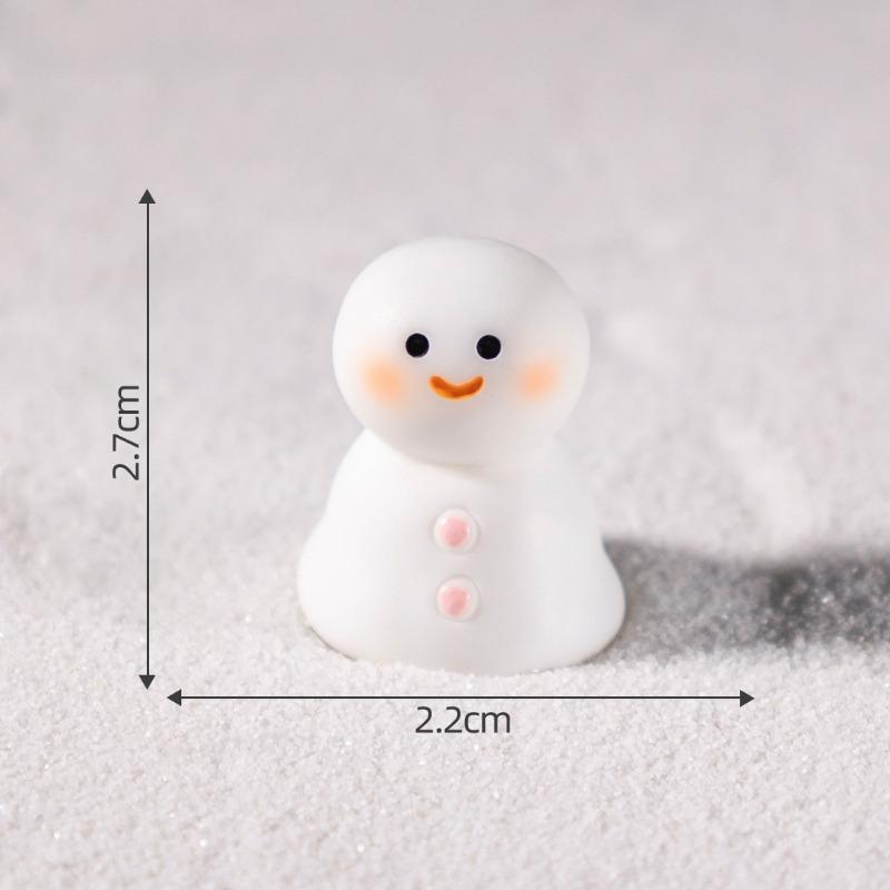 Милый микро-пейзаж Рождественский щенок-поросенок играет со снегомМаленькие животные Декоративные аксессуары Настольные мини-украшения