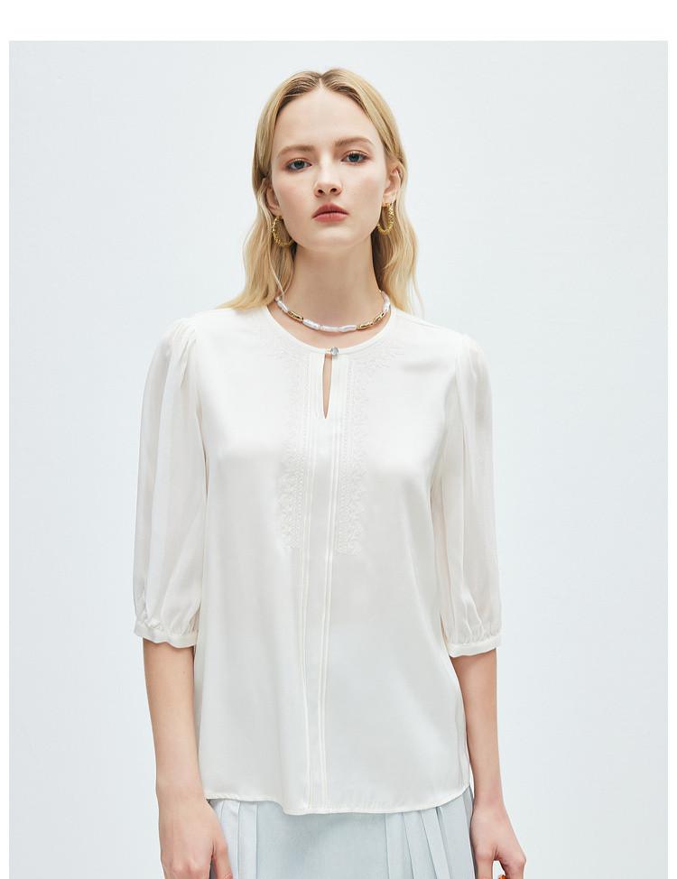 One Button: 26 Spring/Summer Design, Round Neck, Fashionable Jacquard, Mulberry Silk Shirt for Women