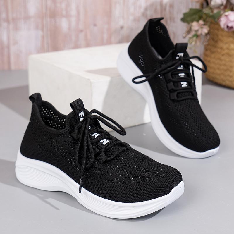 Модные черные трикотажные повседневные кроссовки женские сетчатые дышащие кроссовки на шнуровке женские легкие удобные спортивные туфли на платформе женские