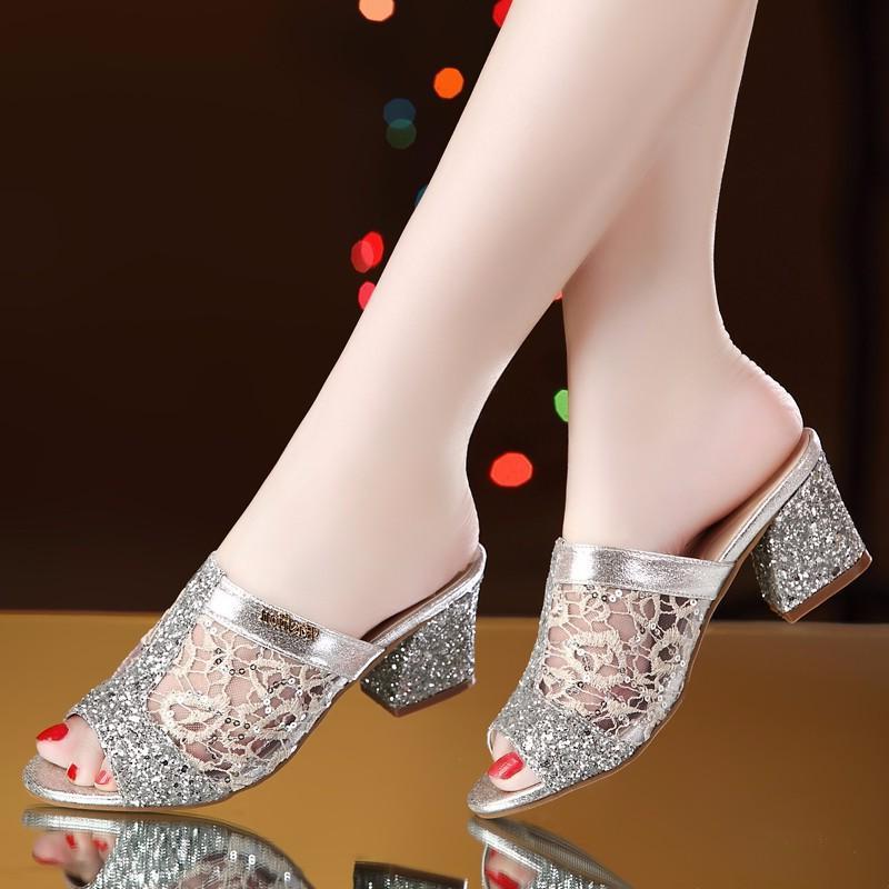 Sparkling Women's Chunky Heel Sandals with Breathable Mesh and Glitter Sequins Perfect for Fashionable Open Toe Carnival Pumps