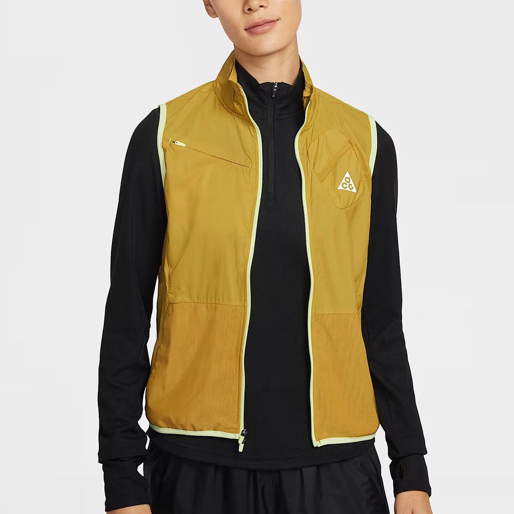 Nike ACG Беговые жилеты Женские Коричневый уголь/Светлый лайм/Пыльный фотон/Горный белый Умеренный Другое IO9771-322