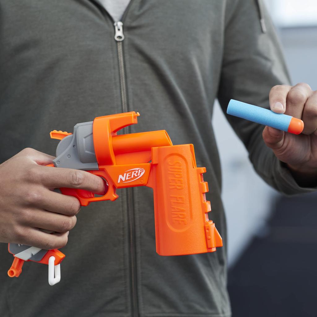 HASBRO Nerf Fortnite FLARE Бластер-пистолет сигнального типа, стреляющий дротиками, включает 3 официальных мега-дротика, звук свиста при стрельбе, рукоятка взведения F3367 Аутентичный для мужчин