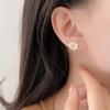 Contrast Color Flower Earrings Niche Temperament Daisy Earrings Light Luxury High-end Design New Style