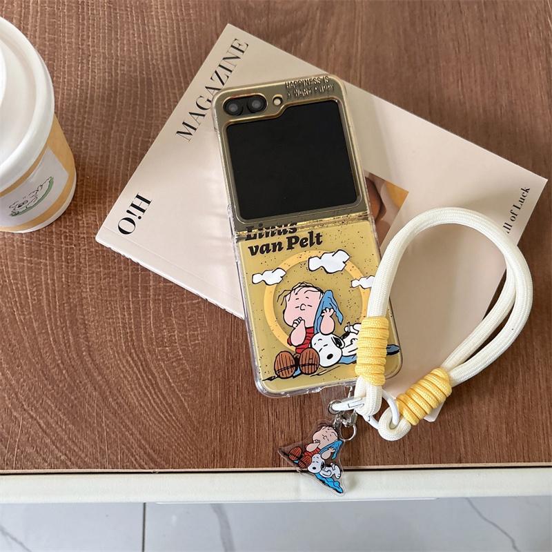 Cute Snoopy family Charlie Folding flip Fold Magsafe Wireless Charge Case For Motorola moto razr 40 50 Ultra 3D Magnetic Holder