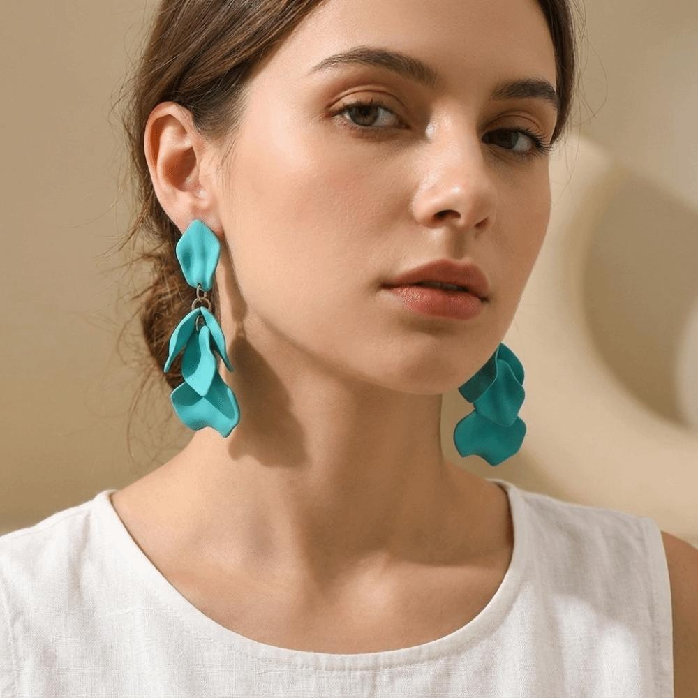 Zinc Zinc Alloy Petal Tassel Earrings Sweet Dangle Earrings Acrylic Drop Earrings Formal Occassion