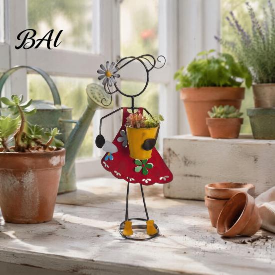 Outdoor Garden Figurine Holder Aged Metal Fairy Tale Couple Statue Planter, Hand Painted Vintage Floral Display Container Corner Accent Figurine,