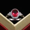 Кольцо Huitan Vintage Red Oval CZ для женщин, благородный подарок для матери/бабушки, ретро-кольцо для вечеринки, яркие ювелирные изделия