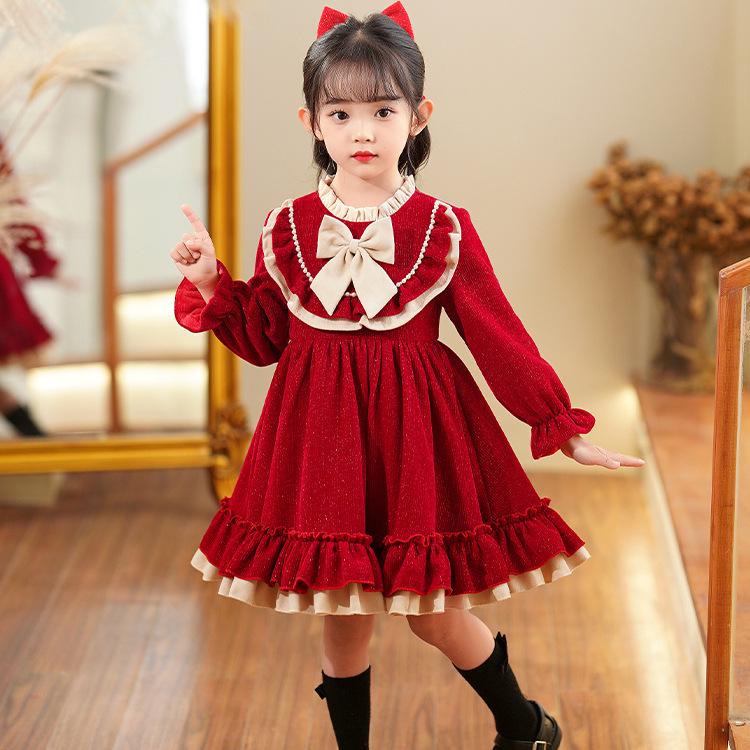 Платье принцессы осень 2023: Стильный, модный наряд для годовалых девочек