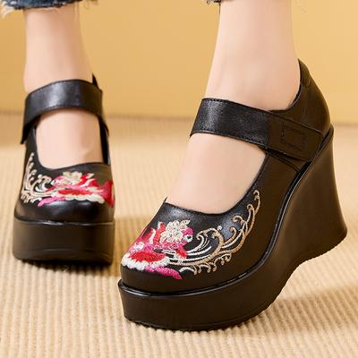 Женская обувь в стиле ретро ручной работы с круглым носком, увеличивающая рост танкетка 9 см, повседневная обувь, женские туфли на платформе из натуральной кожи