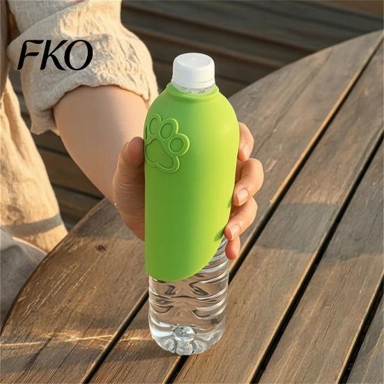 Lightweight Pet Water Bowl Bottle Topper Dog Portable Reusable Drinking Foldable Fits Common Plastic Bottles for Hiking Camping Walking Container
