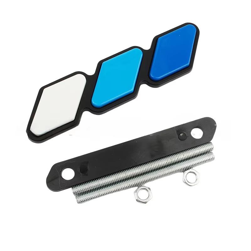 New Grille Badge Emblem Auto Logos For Toyota Tacoma 4Runner Tanzhong Highland New Pickup Truck Grille 3 Colors Logo Accessories