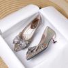 Модные роскошные женские туфли-лодочки с блестящим бантом, сексуальные туфли с острым носком и тонким низким каблуком для женщин, осенние элегантные туфли Мэри Джейн на каблуках