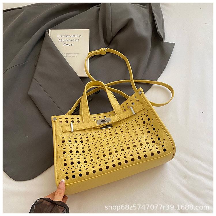 Высококлассная сумка-тоут с вырезами для женщин 2025 новый модный дизайн большая вместимость для поездок на работу сумка для тещи сумка через плечо