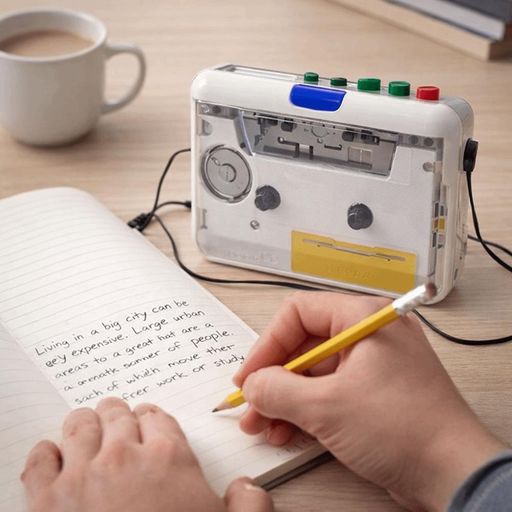 Multifunction Portable Walkman Plug and Play MP3 Converter USB Cassette Converter Portable Use