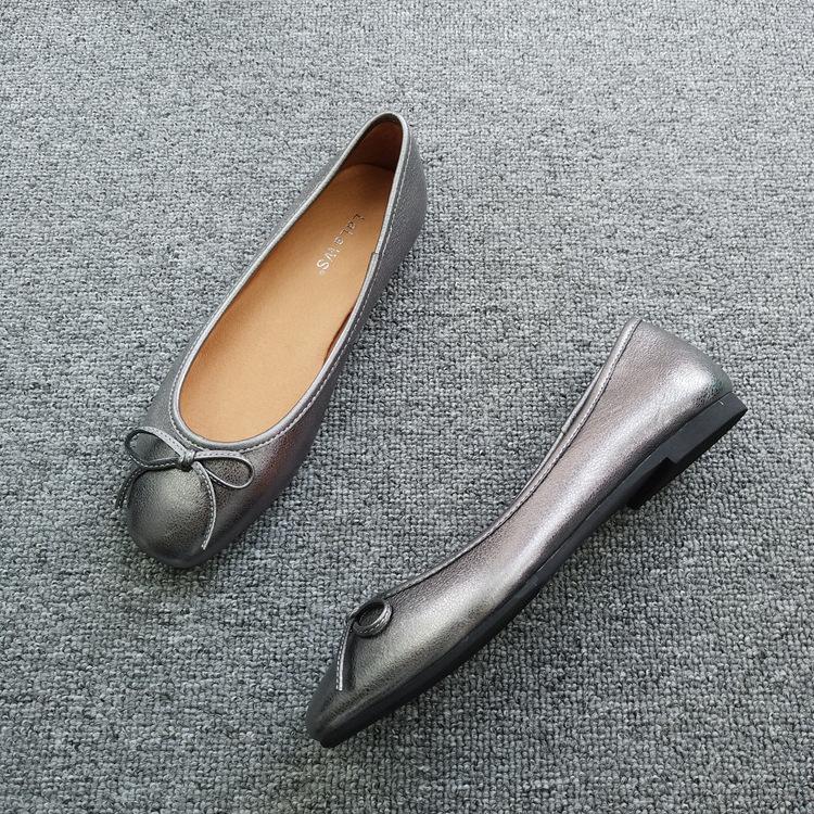 Новые супермягкие туфли из коровьей кожи с квадратным носком и плоским носком, женские туфли золотисто-серебряного цвета, балетки с бантом