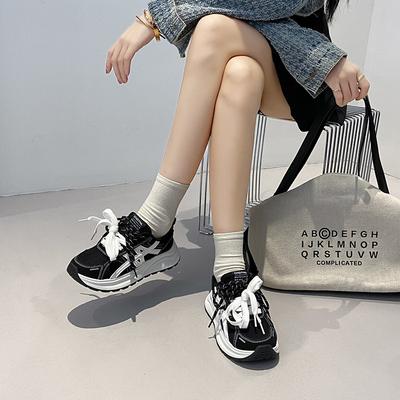 Женская обувь – Кроссовки