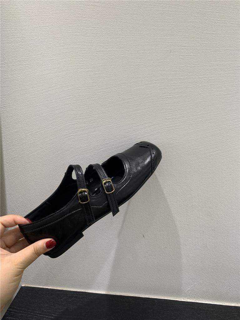 Корейская версия нишевый дизайн чувство плоские туфли Мэри Джейн маленькие кожаные туфли осень и зима французский ретро двойная пряжка одинарные туфли женская обувь