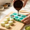 Силиконовая форма для кубиков льда с крышкой, пищевой силикон, легкое извлечение, формы в виде клубники и сердечек, герметичная морозильная форма для коктейлей и кофе