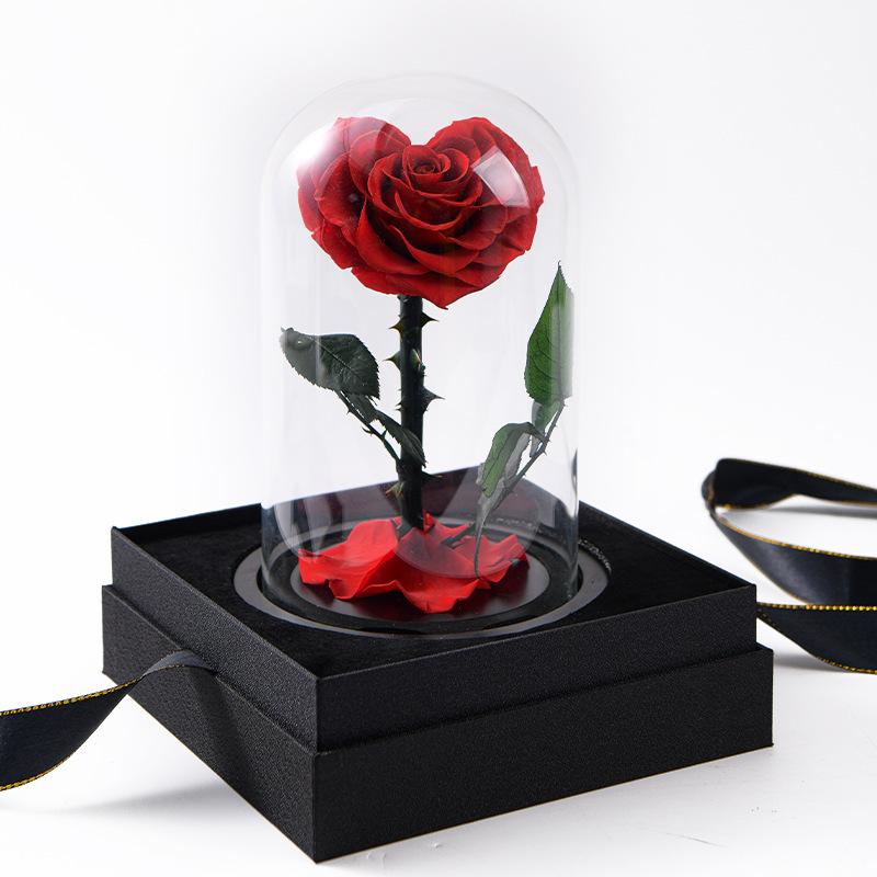 Eternal flower heart-shaped little prince rose real flower high-end dried flower decoration to give friends birthday gifts