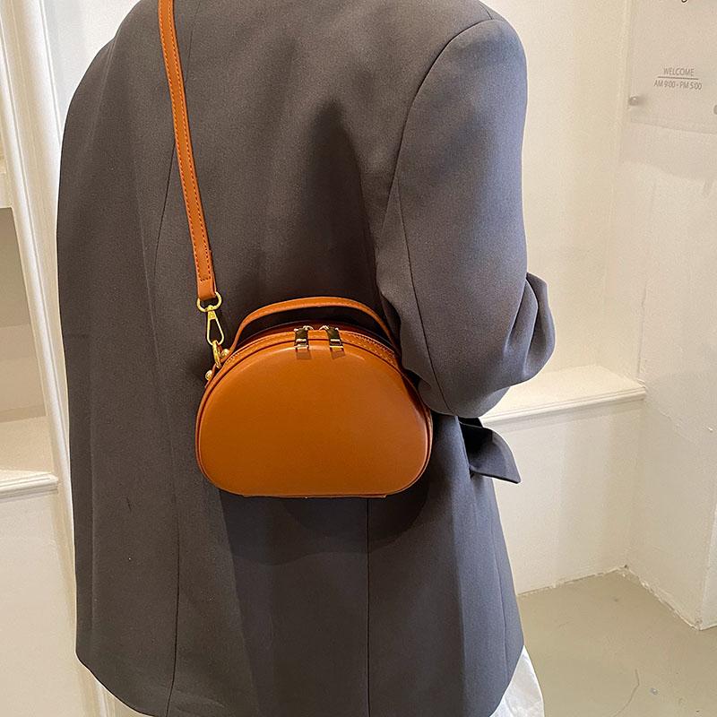 Маленькая сумка через плечо из искусственной кожи для женщин, лето 2024, модная сумка на плечо, женская модная сумка, роскошная сумка-мессенджер, седельная сумка