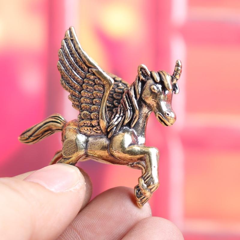 Винтажная медь Европа Мифологические животные Храбрые воины Лошади Украшения Латунь Пегас Домашний декор