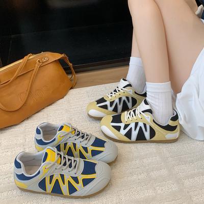 Женская обувь – Кроссовки