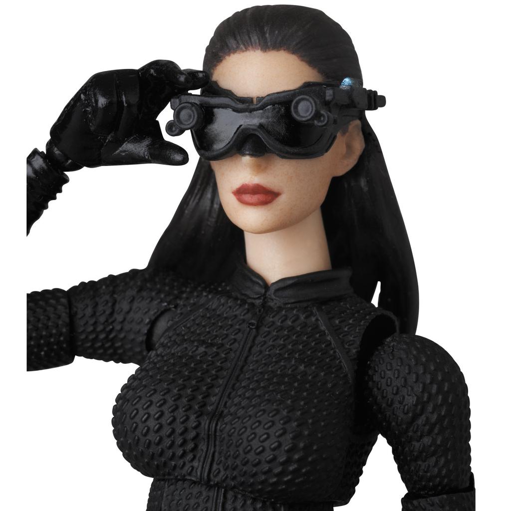 MAFEX SELINA KYLE ABS Painted Action (non-scale & ATBC-PVC Figure)