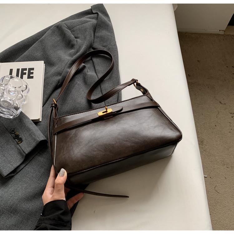 Ielgy Retro Bag Fashion One-Shoulder Work Commuter Messenger Bag