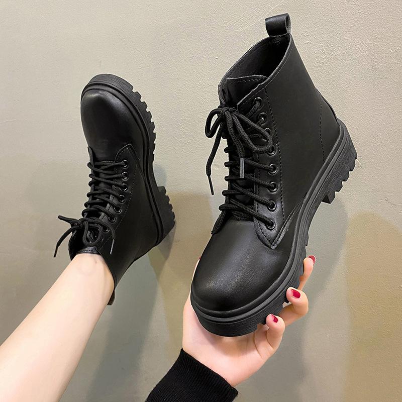 Черные мартинсы на шнуровке спереди женские весна 2023 новые короткие ботинки на толстой подошве с увеличением высоты тонкие ботинки