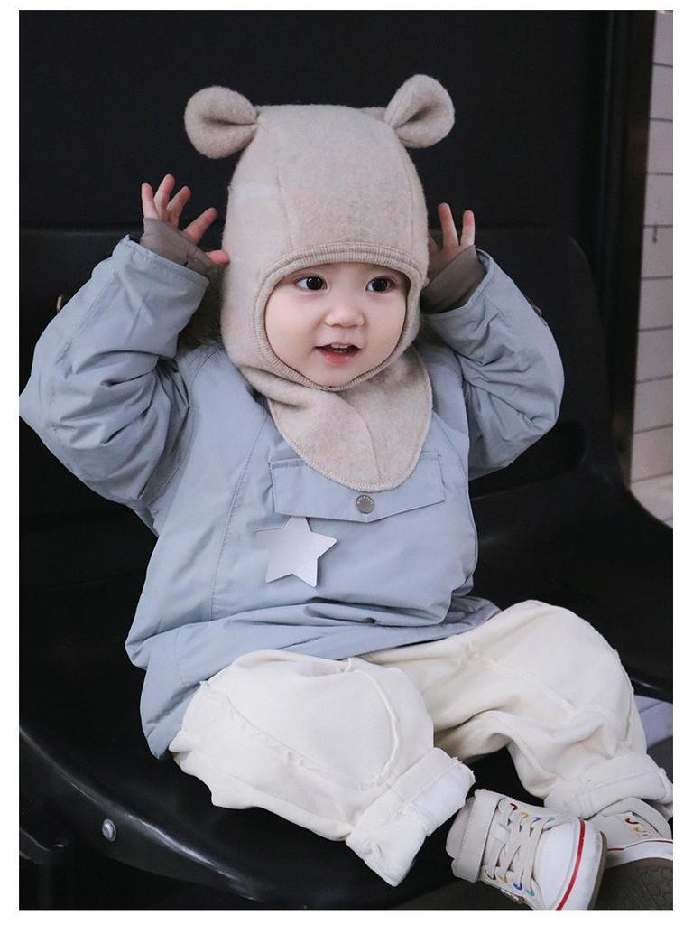 Модная детская шапка с защитой ушей на осень/зиму 2025 года