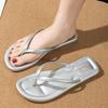 Модные летние удобные пляжные шлепанцы для женщин, легкие, с мягкой подошвой, плоские тапочки, женские модные серебристые шлепанцы с перемычкой для пальца, уличные слайды