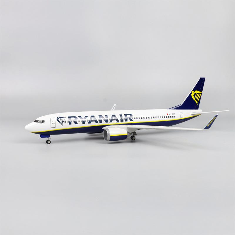 737-8 B737 Модель самолета Авиакомпания Ryanair Ирландия с шасси, колесами, огнями, смола, 47 см, модель самолета, коллекционная
