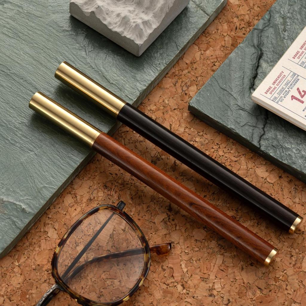 Rosewood Ebony Ink Cartridge Fountain Pen with Dark Tip for Calligraphy Practice