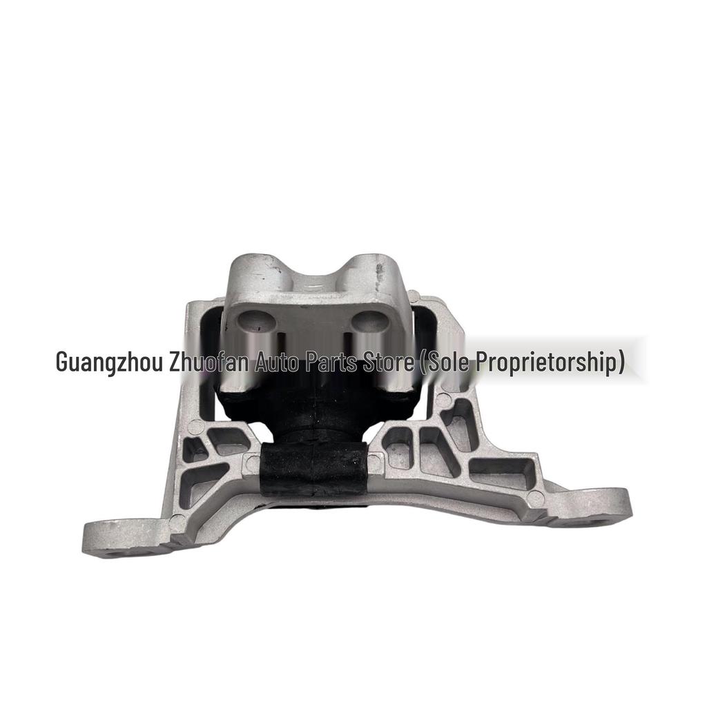 AV616F012AA, 7M517M121NA и 3M516P082AE совместимы с опорами двигателя Ford Focus MK2.