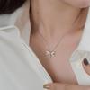 Minimalist Dragonfly Pendant Necklace – Elegant & Trendy Women's Clavicle Design, Inspired by Japanese & Korean Styles