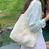 A Fresh and Gentle Style Lace Shoulder Bag and Tote Bag