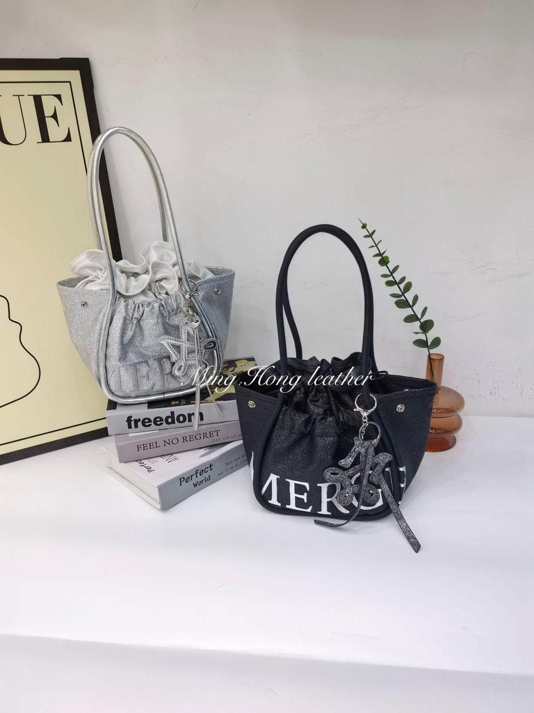 Женская мини-сумка MERGE 2025: Новая Сумка и Наплечная Сумка Кроссбоди - Простой, Модный Дизайн