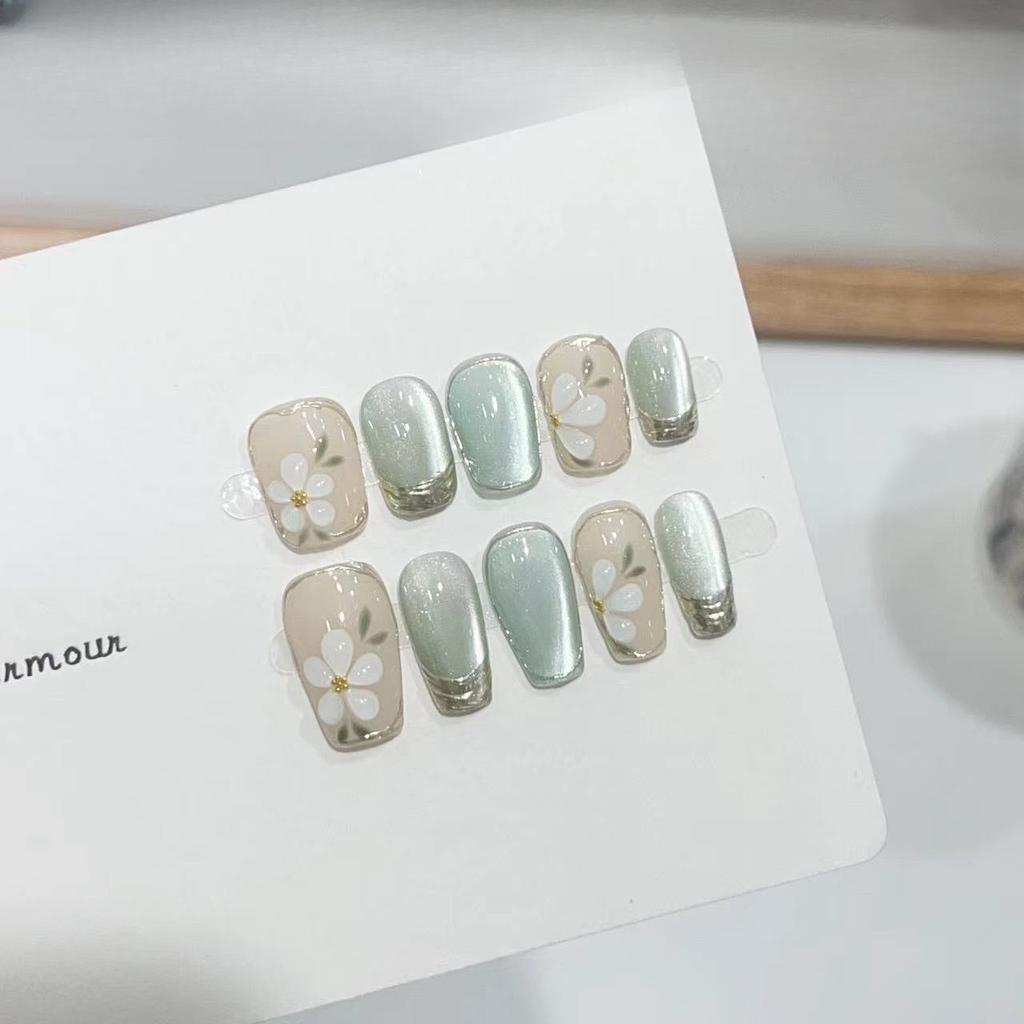 Wearing Armor Handmade High-end Cat Eye Three-dimensional Flower Magic Mirror French Removable Fake Nails
