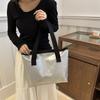 New Summer Large-capacity Commuting Niche Design Fashionable High-value Simple Single-shoulder Tote Bag