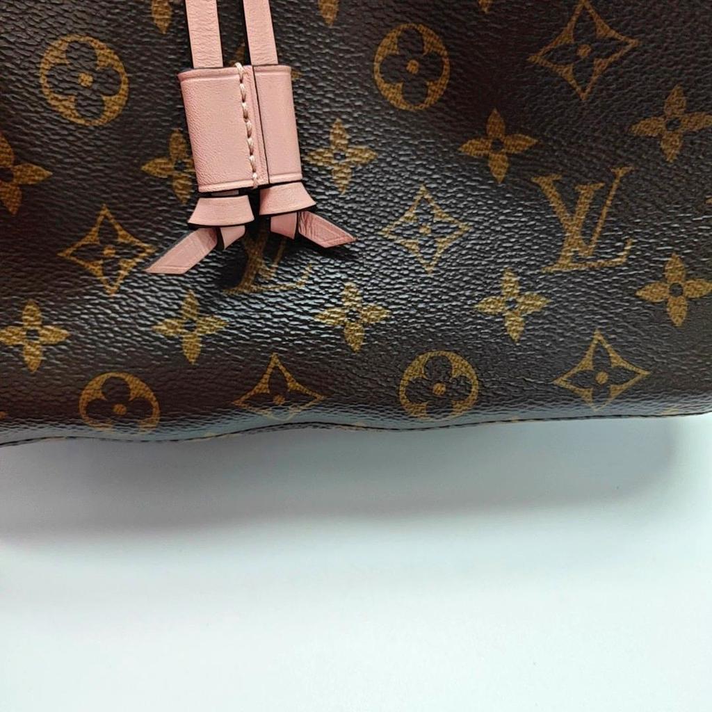 [Б/У] Сумка-ведро Noe из канвы с покрытием Monogram и кожи - Хорошее состояние #J52QBU