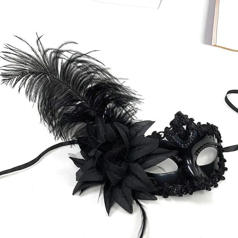 Half Face Mask Peacock Feathers Masquerade Mask Princess Mask Women For Party Carnival Performance