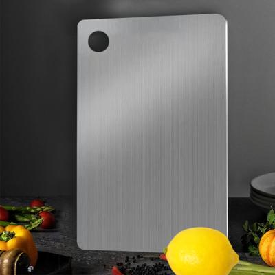 Двусторонняя разделочная доска для пищевых продуктов из нержавеющей стали. Утолщенная коммерческая разделочная доска для домашней резки фруктов и овощей.