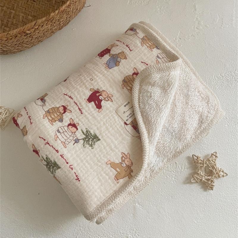 Двусторонний принт Хлопковое одеяло с крючком и фестончатым краем Универсальное двухслойное одеяло Теплое для младенцев и взрослых