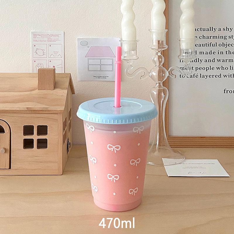 Kawaii Water Bottle For Coffee Juice Milk Tea Cute Plastic Cold Cups With Straw Lid Portable Reusable Drinking Bottle BPA Free