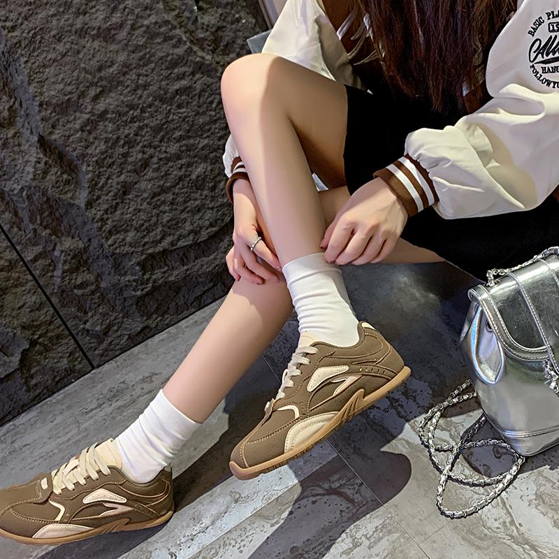 Дизайнерские кроссовки на платформе для бега Женские теннисные туфли Женские прогулочные массивные кроссовки белые повседневные вулканизированные туфли без шнуровки